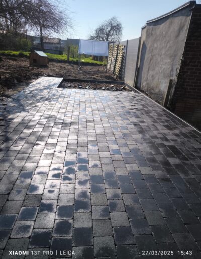 0255c5d2 7502 4c3e 8578 84dc19662ce6