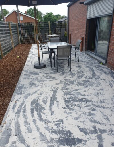 A173a110 Ef9f 4335 9841 2bf41f0e1728